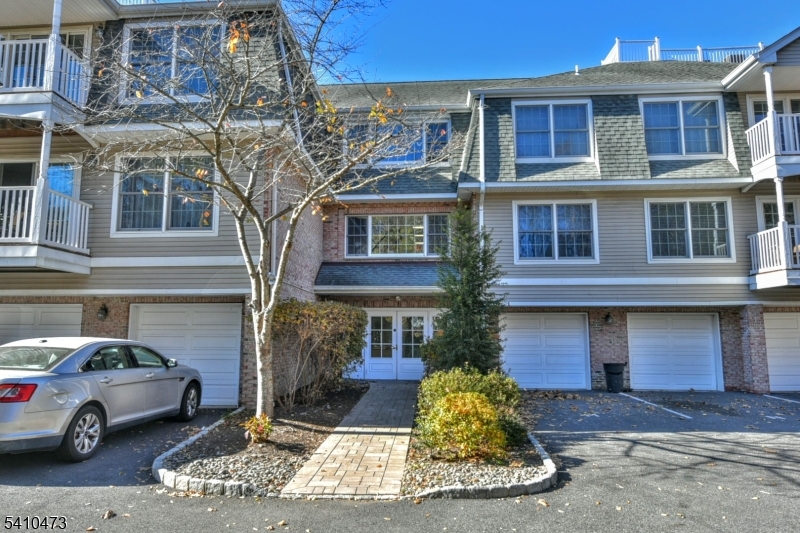 203 Central Park Place Ramsey NJ 07446