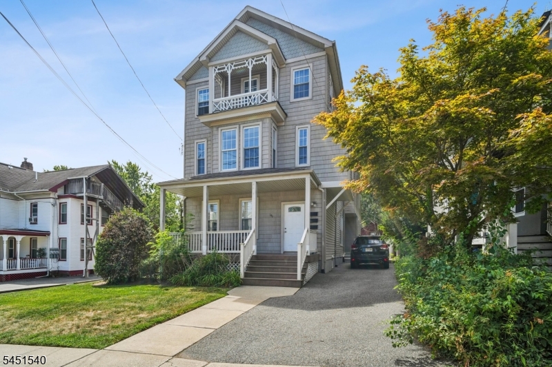141 Walnut Street Montclair NJ 07042