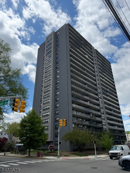 285 Aycrigg Avenue Passaic NJ 07055
