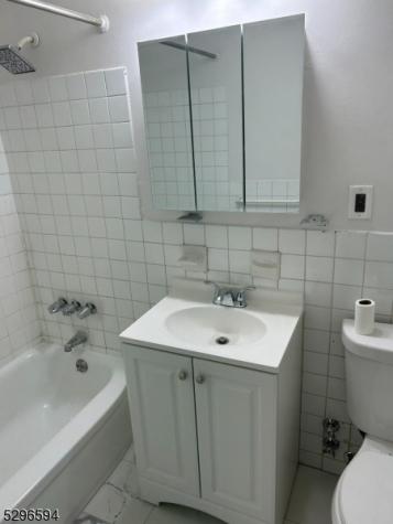 285 Aycrigg Avenue Passaic NJ 07055