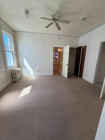656 N 7th Street Newark NJ 07107