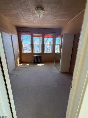 656 N 7th Street Newark NJ 07107