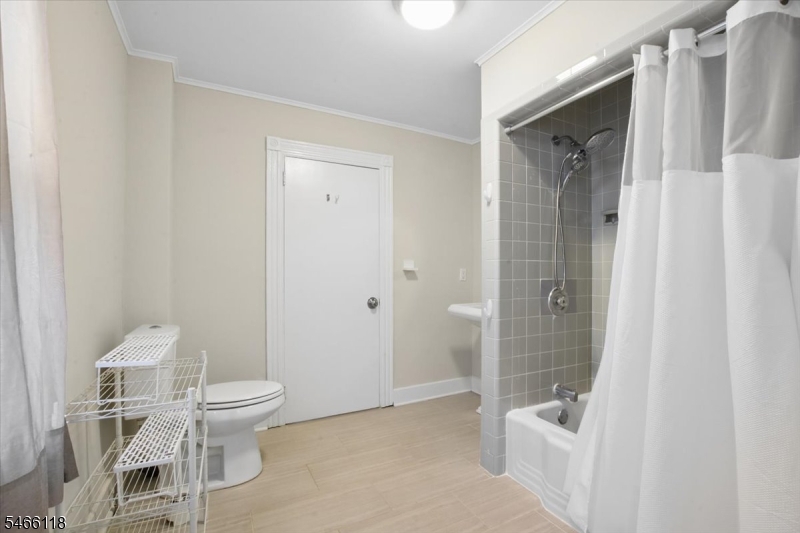 27 Valley Road Montclair NJ 07042