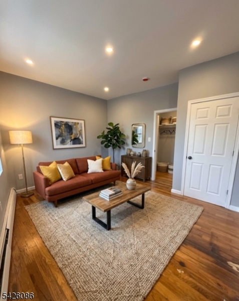 296 Renner Avenue Newark NJ 07112
