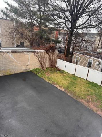 83 Aldine Street Newark NJ 07112