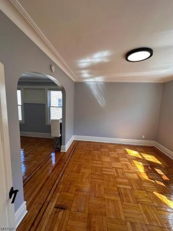 83 Aldine Street Newark NJ 07112