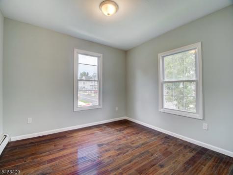 37 William Street East Orange NJ 07017