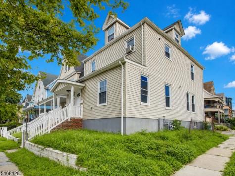 37 William Street East Orange NJ 07017