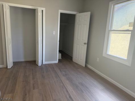 37 Mapes Avenue Newark NJ 07112