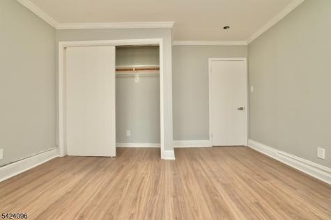 111 Willow Street Bloomfield NJ 07003