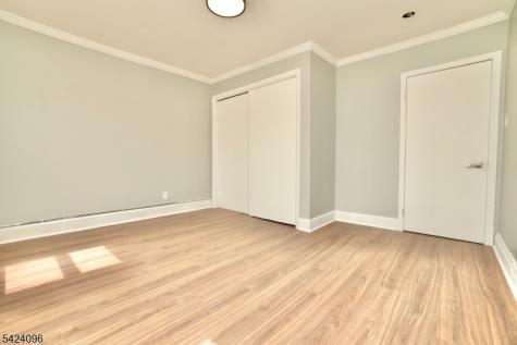 111 Willow Street Bloomfield NJ 07003