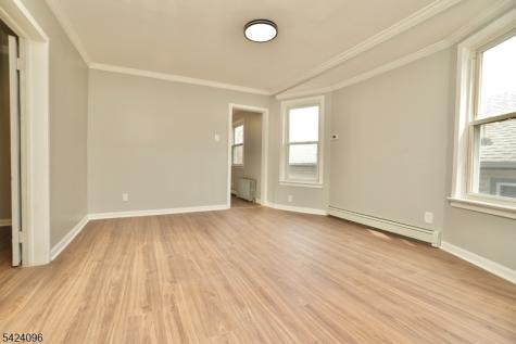111 Willow Street Bloomfield NJ 07003
