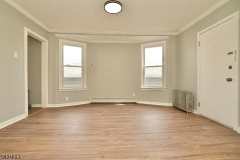 111 Willow Street Bloomfield NJ 07003