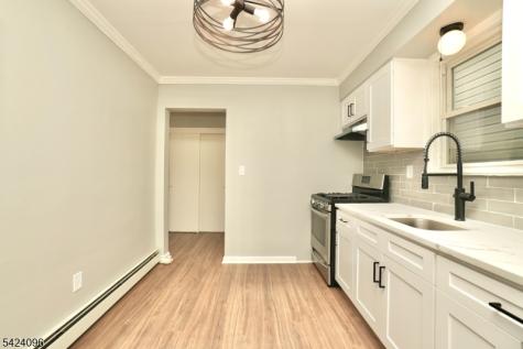 111 Willow Street Bloomfield NJ 07003