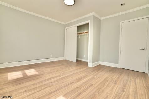111 Willow Street Bloomfield NJ 07003