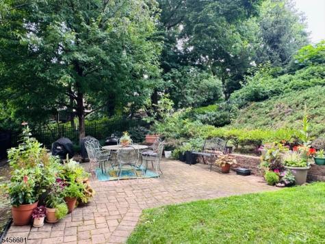 16 Forest Street Montclair NJ 07042