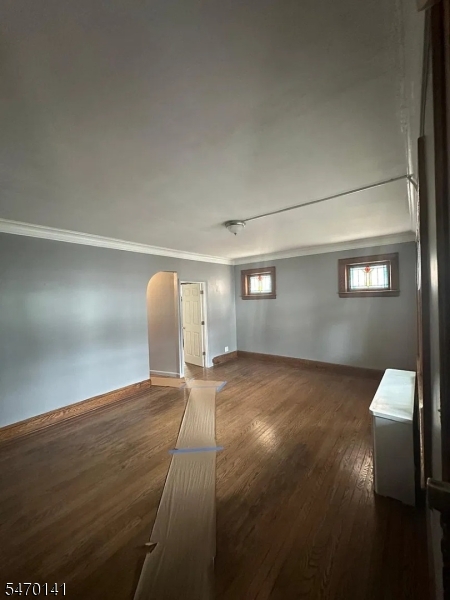 31 Cleveland Avenue Newark NJ 07106