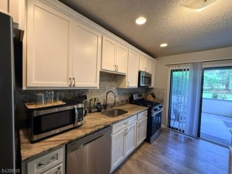 19 Spencer Street Franklin NJ 08873