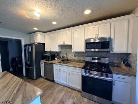 19 Spencer Street Franklin NJ 08873