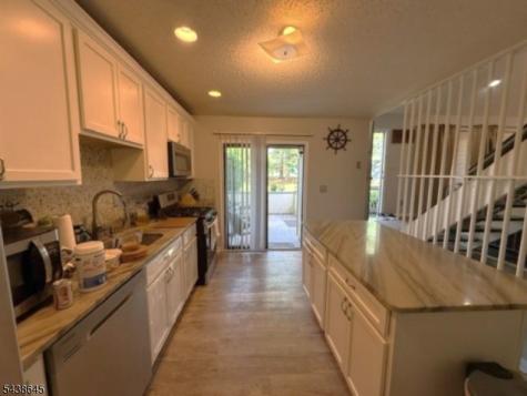 19 Spencer Street Franklin NJ 08873