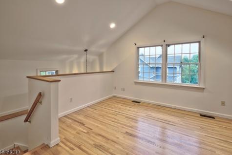 2 Hillcrest Avenue Peapack Gladstone NJ 07934
