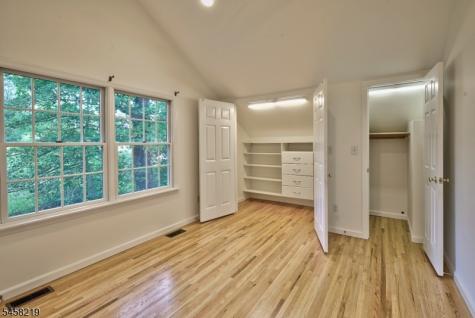 2 Hillcrest Avenue Peapack Gladstone NJ 07934