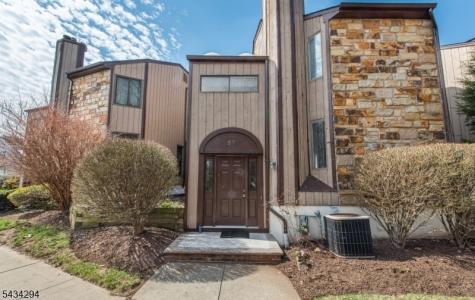 57 Edinborough Court Washington NJ 07840