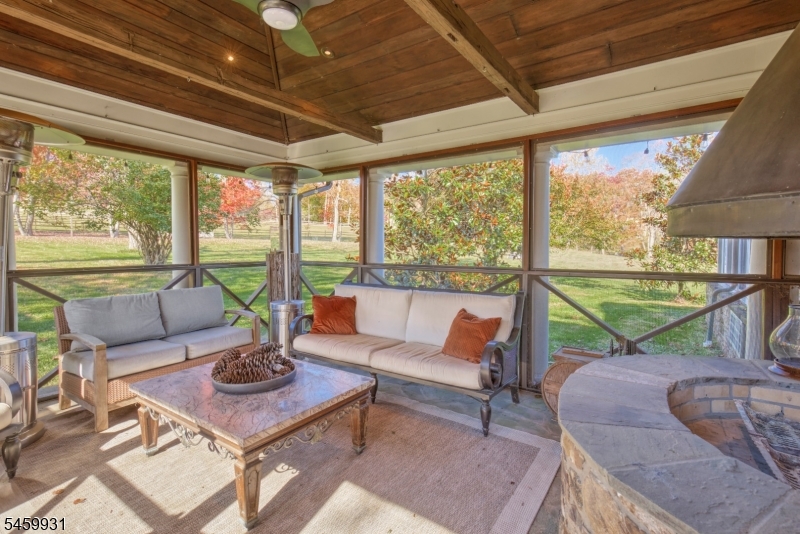 48 Harbourton Woodsville Road Hopewell NJ 08534