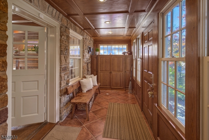 48 Harbourton Woodsville Road Hopewell NJ 08534