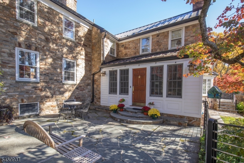 48 Harbourton Woodsville Road Hopewell NJ 08534