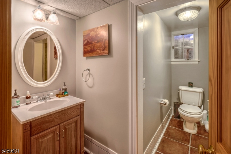 48 Harbourton Woodsville Road Hopewell NJ 08534