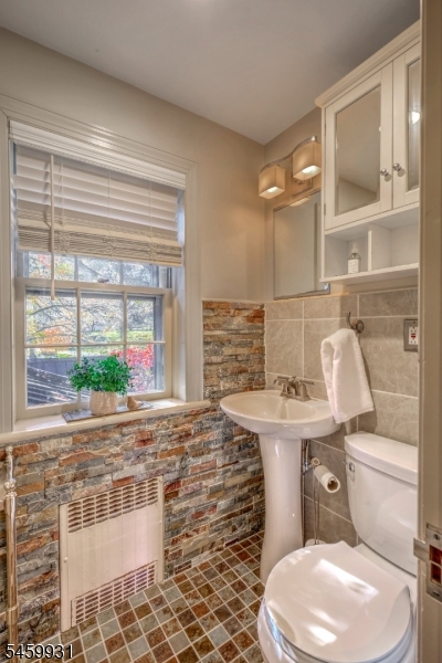 48 Harbourton Woodsville Road Hopewell NJ 08534