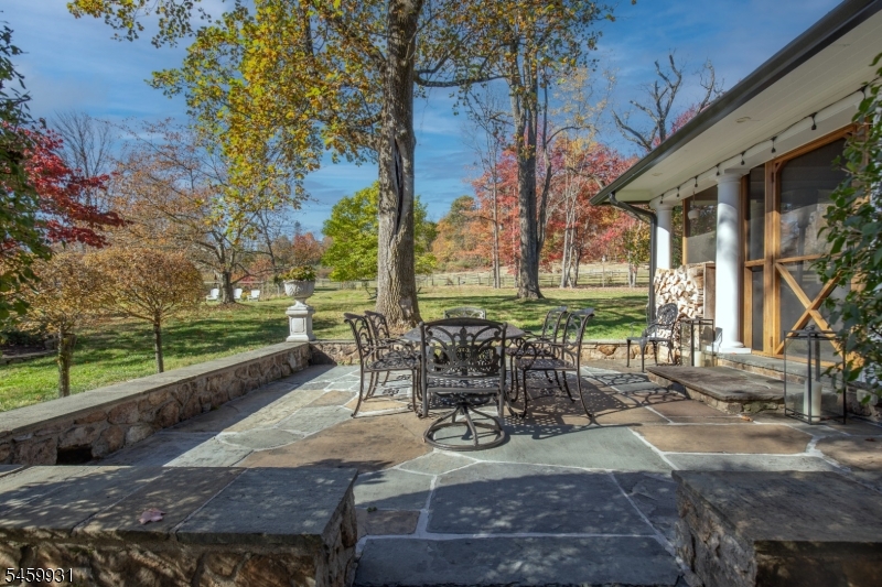 48 Harbourton Woodsville Road Hopewell NJ 08534