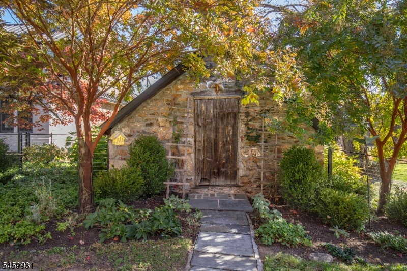 48 Harbourton Woodsville Road Hopewell NJ 08534
