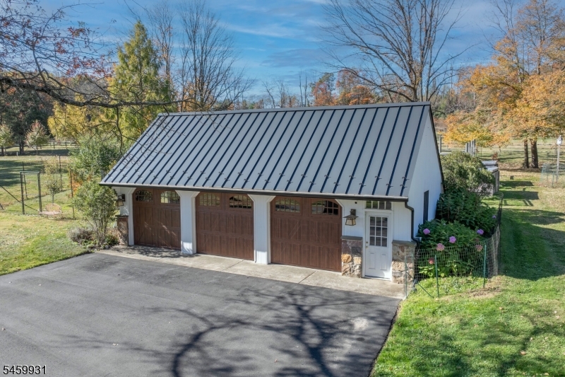 48 Harbourton Woodsville Road Hopewell NJ 08534