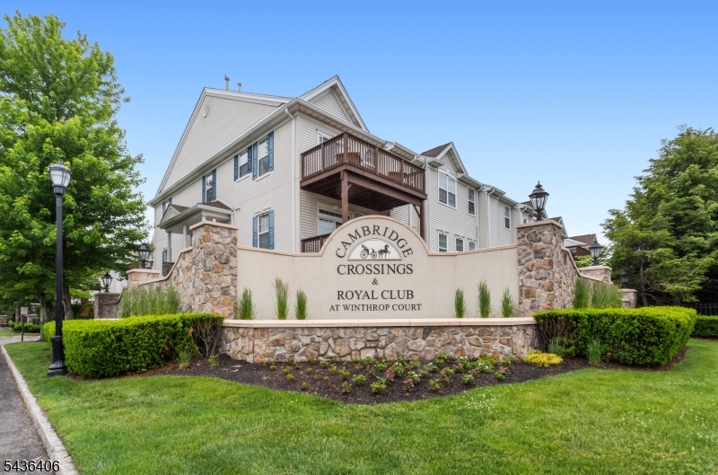 28 Devonshire Drive Clifton NJ 07013
