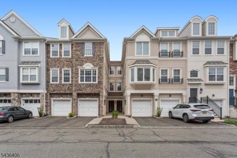 28 Devonshire Drive Clifton NJ 07013