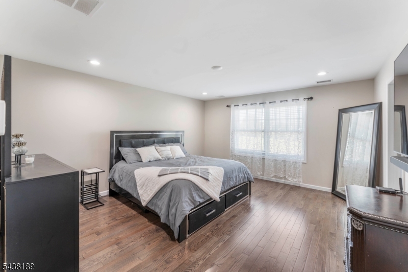 78 Valerie Drive Manville NJ 08835