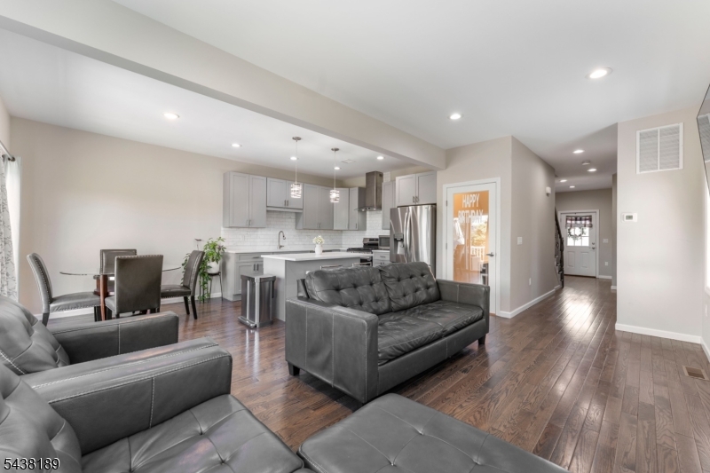 78 Valerie Drive Manville NJ 08835
