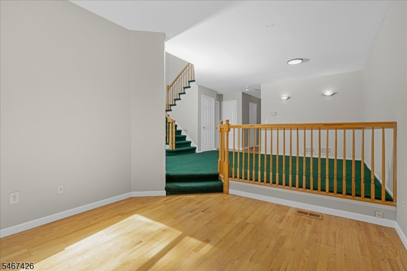 1802 Scarlett Drive Washington NJ 07840
