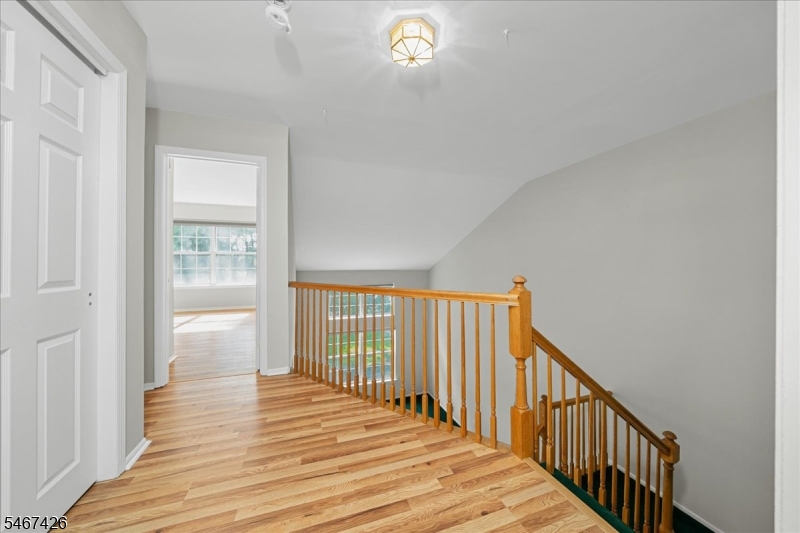 1802 Scarlett Drive Washington NJ 07840
