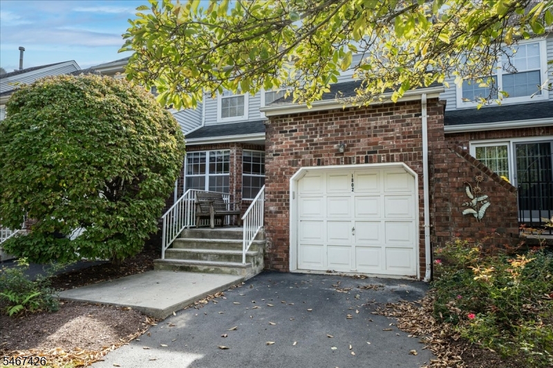 1802 Scarlett Drive Washington NJ 07840
