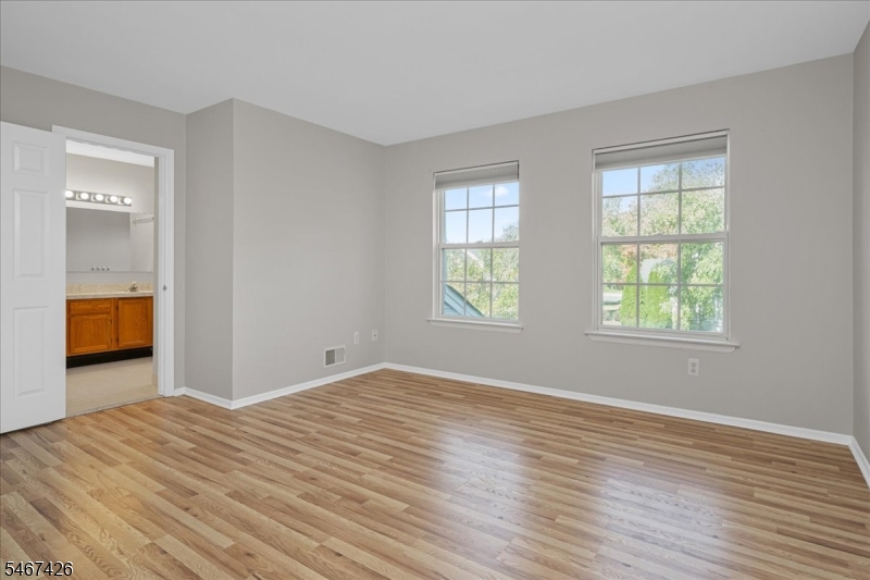 1802 Scarlett Drive Washington NJ 07840