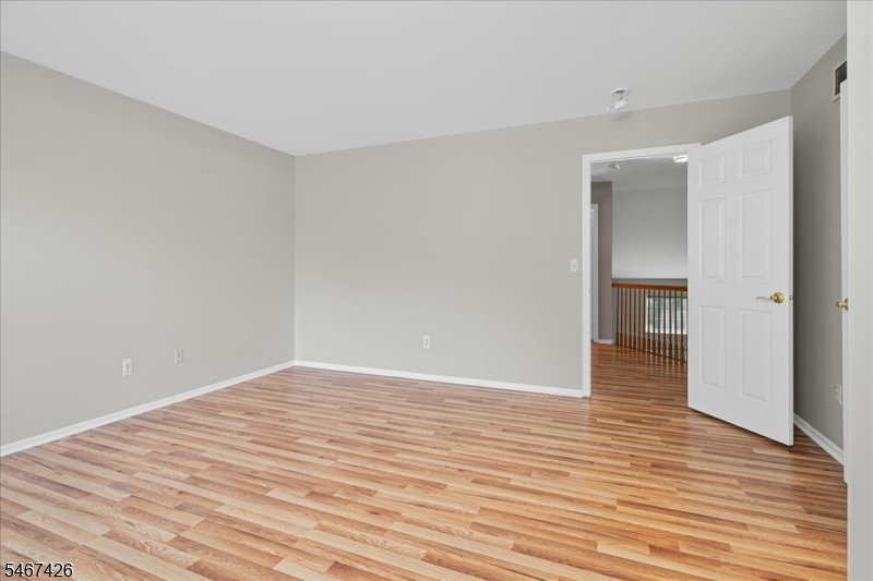1802 Scarlett Drive Washington NJ 07840