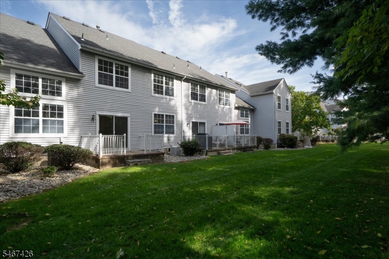1802 Scarlett Drive Washington NJ 07840