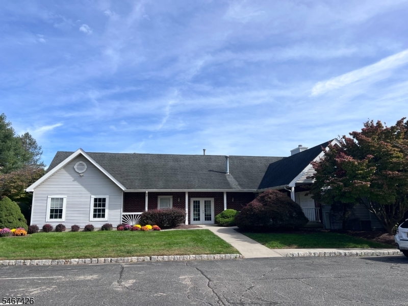 1802 Scarlett Drive Washington NJ 07840