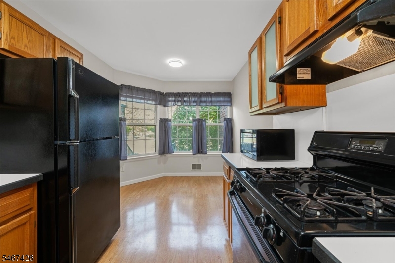 1802 Scarlett Drive Washington NJ 07840