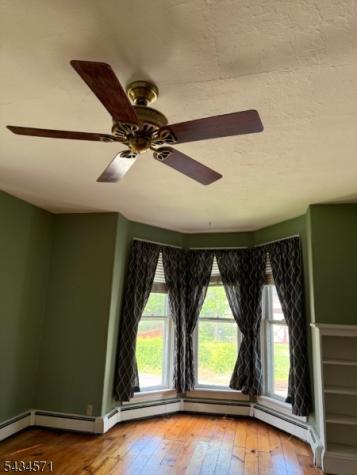 16 Carpenter Street Milford NJ 08848