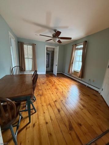 16 Carpenter Street Milford NJ 08848