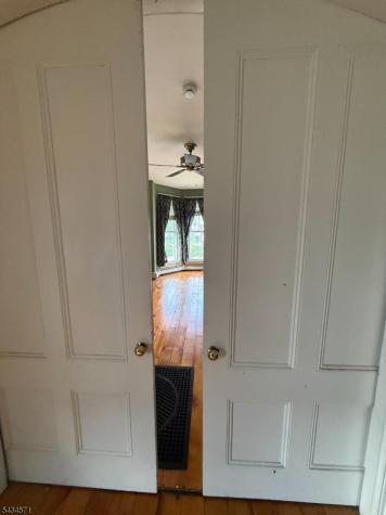 16 Carpenter Street Milford NJ 08848